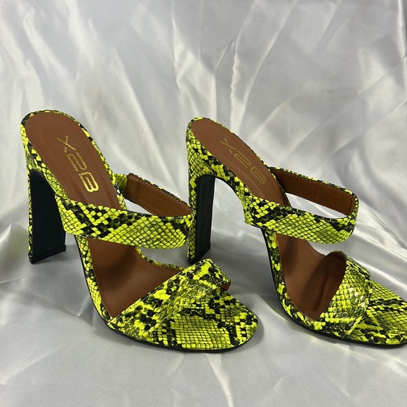 neon yellow snake print heels with matching purse shoes size 7 - Picture 4 of 7